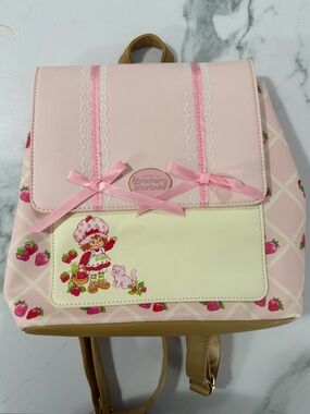 Hot Topic Strawberry Shortcake Pink and Cream Mini Backpack